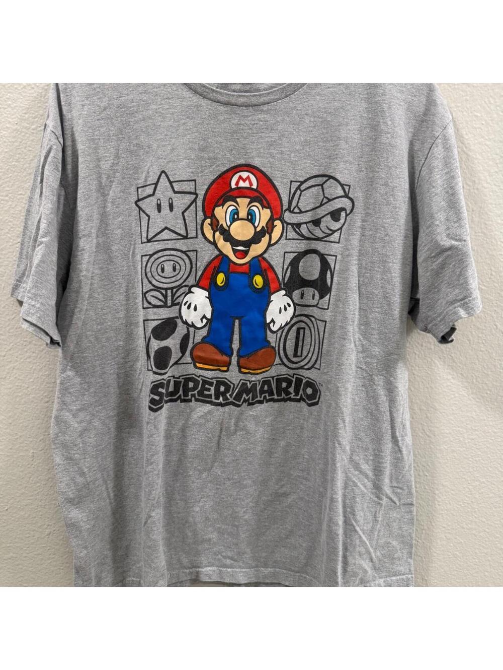 Nintendo Men's Grey Tshirt